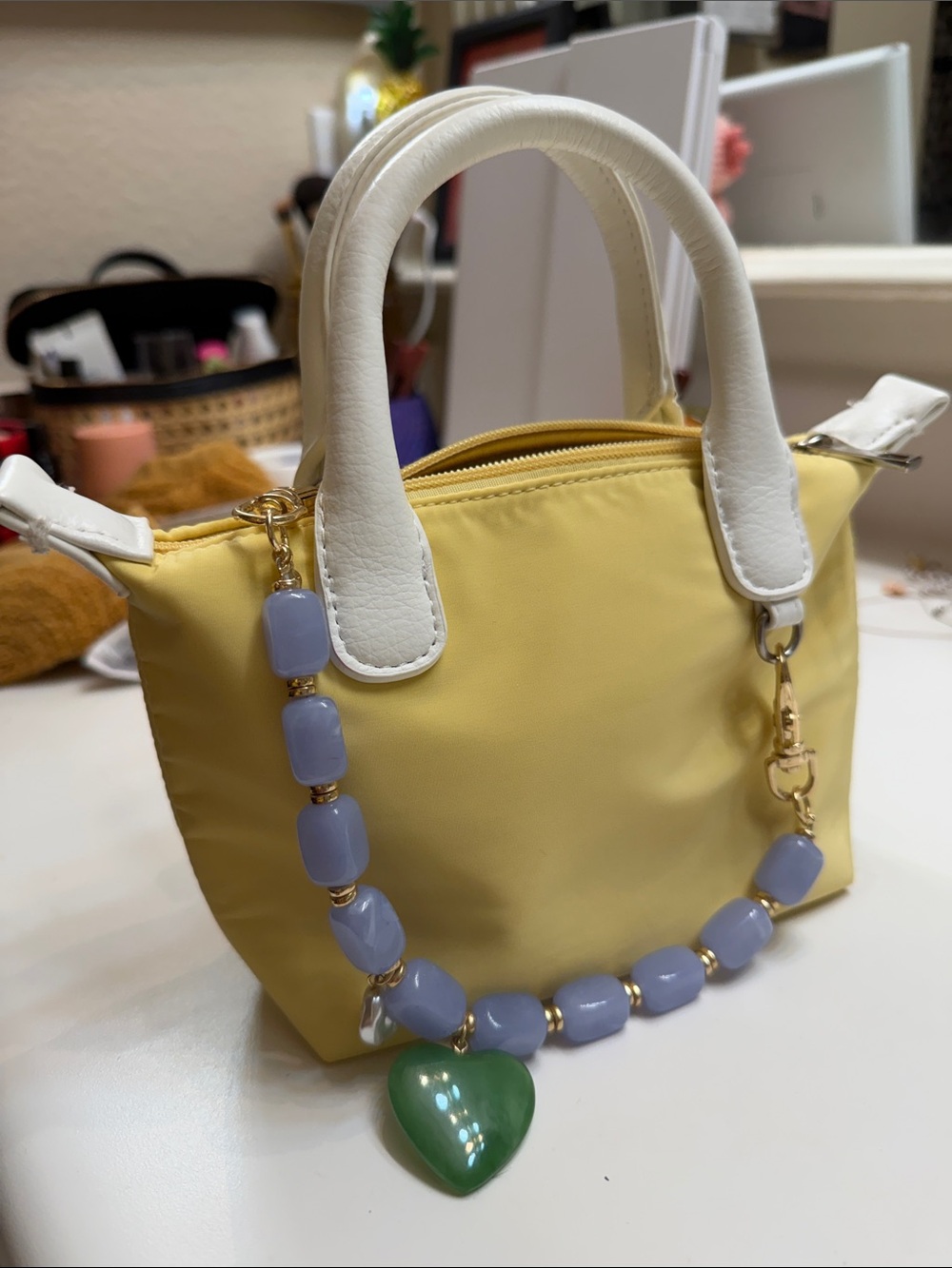 No Boundaries w/ Loft heart charm hand bag
